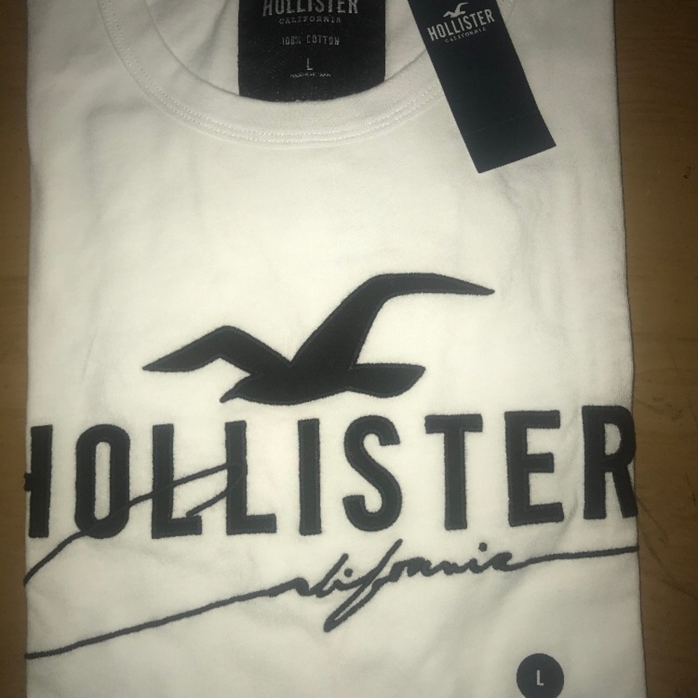 Hollister best gift  Tshirt Logo Graphic
